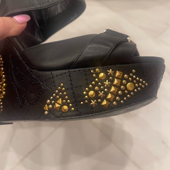 Authentic Versace wedges - Picture 9 of 13